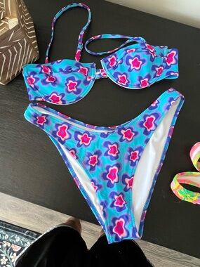 BRIGHT swimwear bikini